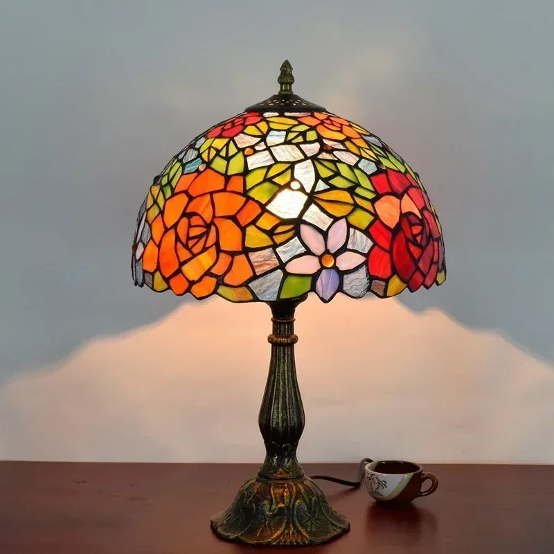 Tiffany Rose Table Lamp Handmade Stained Glass Lighting Fixtures Bedroom Bedside Standing Desk Light Home Luminaria Decor LED